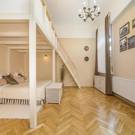 Vintage Apartment Печ Экстерьер фото