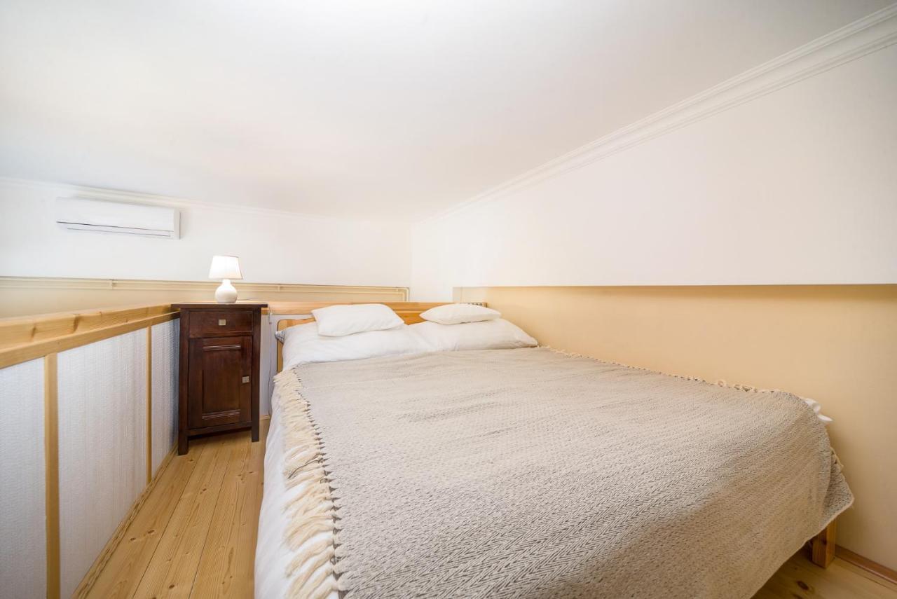 Apartment Vintage
